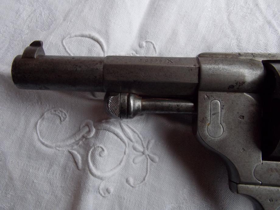 Revolver 1873 J 2598 avec X ajouté