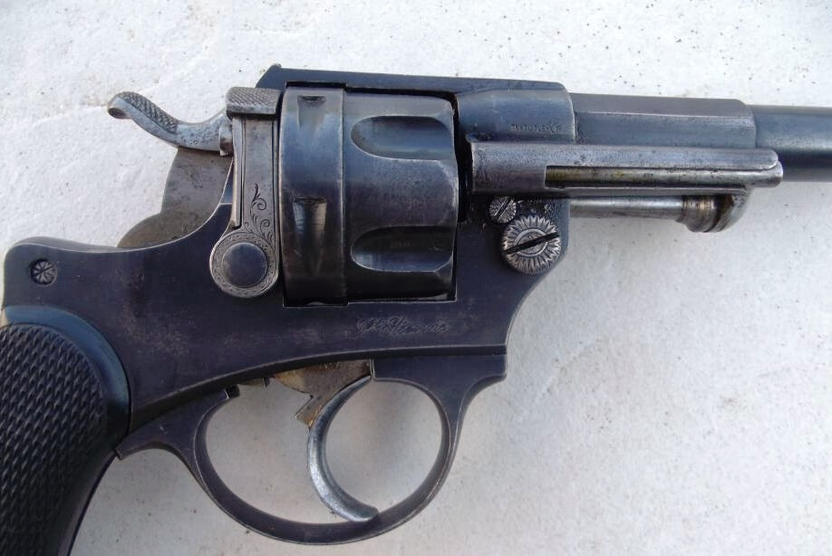 Revolver 1874 civil gravé