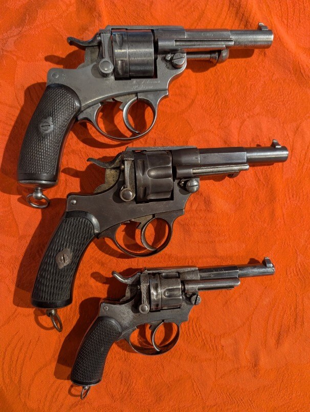 Revolver modèle 1874 du commerce belge, vendu par Claude Drillien arquebusier à Clermont Ferrand