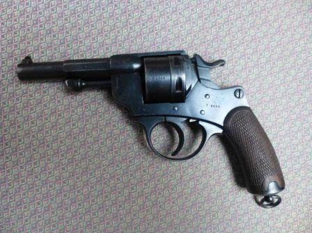 Revolver 1873 en 32 Smith et Wesson long