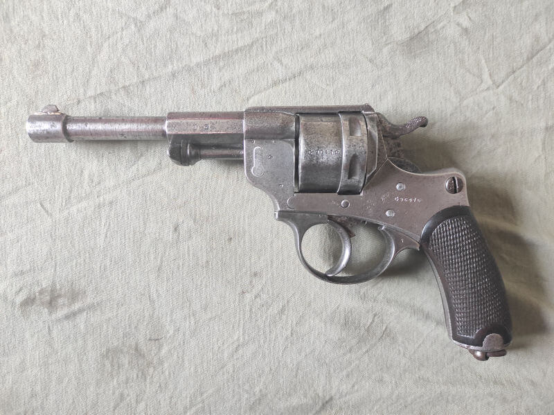 revolver mle 1873 rechambré 22LR. Canon allongé à 145mm