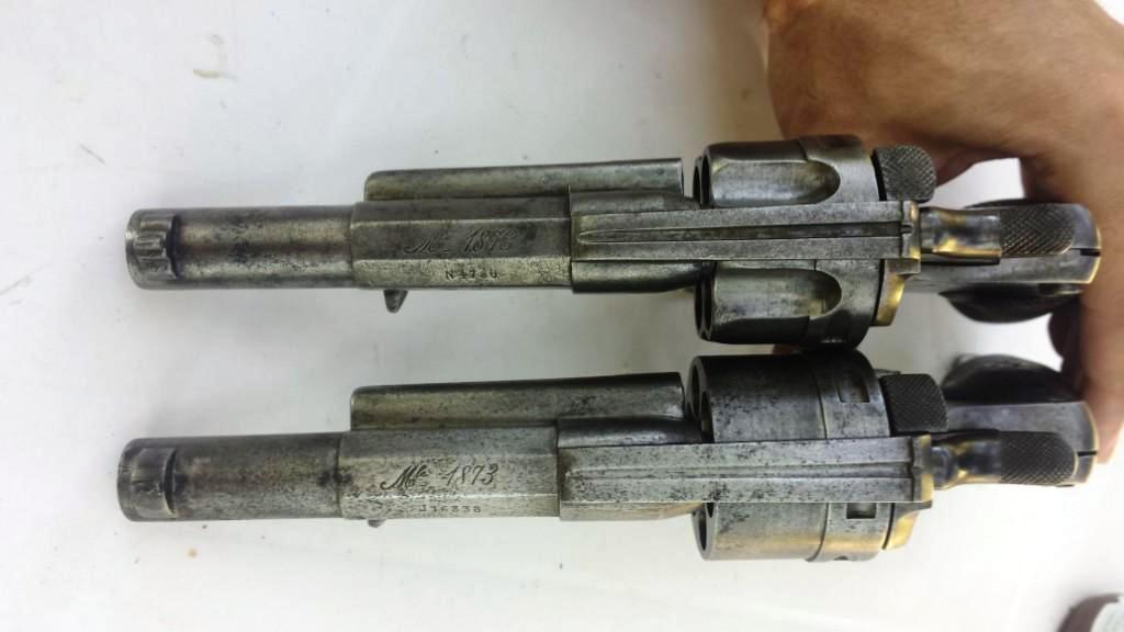 Comparaison des marquages Mle 1873 sur revolver modèle 1874 et modèle 1873