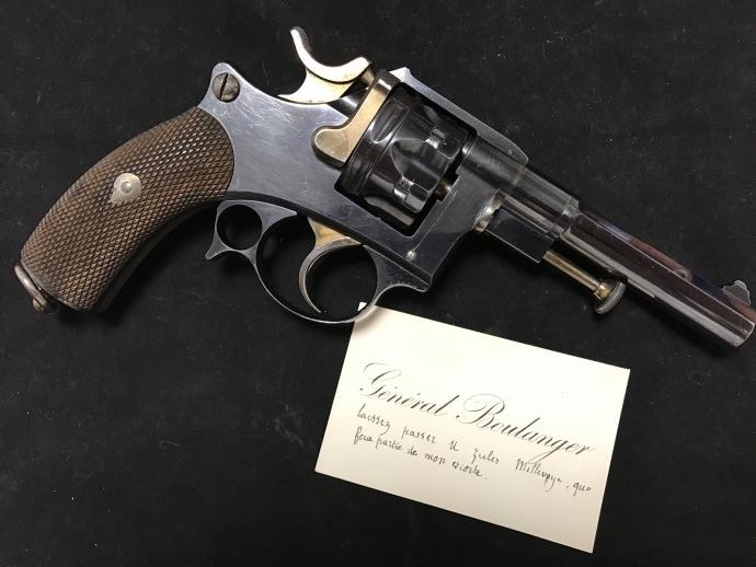 revolver modèle 1885 du général Boulanger