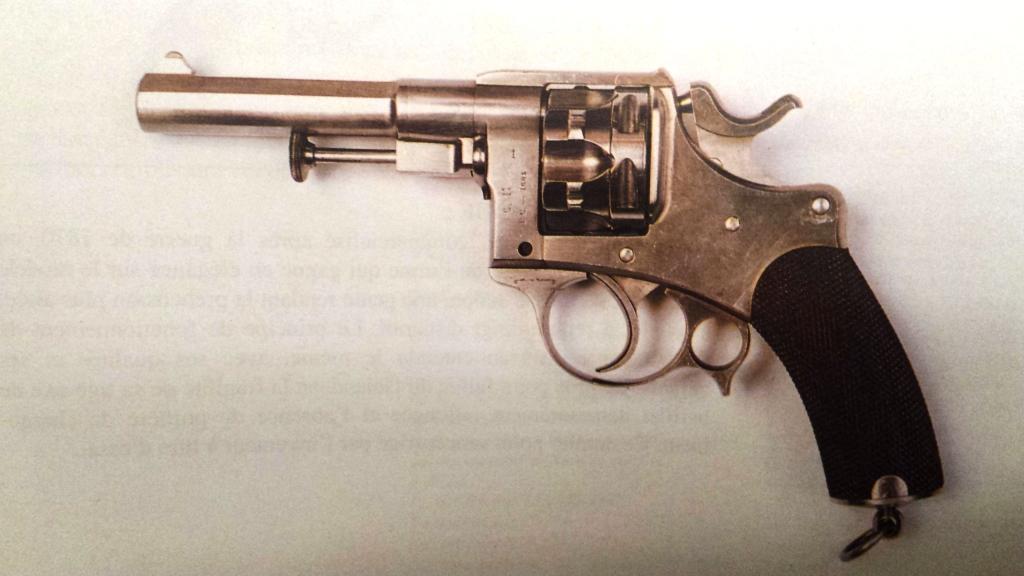 Revolver modèle 1885 numéro 1, musée de la MAS