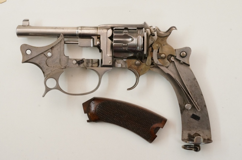 Revolver d'ordonnance modèle 1887 contrat militaire, mécanisme ouvert