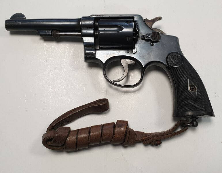 Revolver 8mm Hermanos Orbea Espagnol