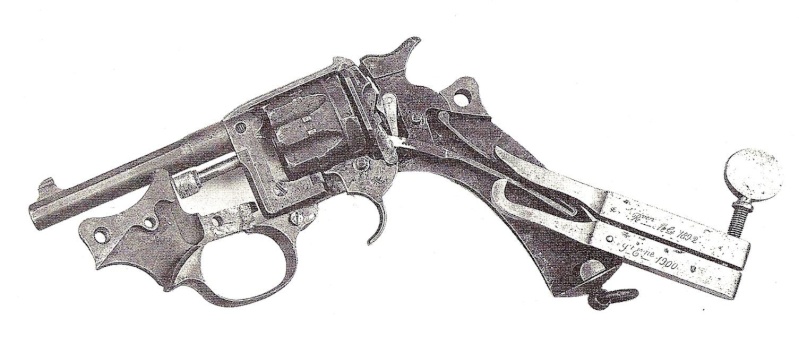 Outil démonte ressort de percussion, pour le revolver modèle 1892
