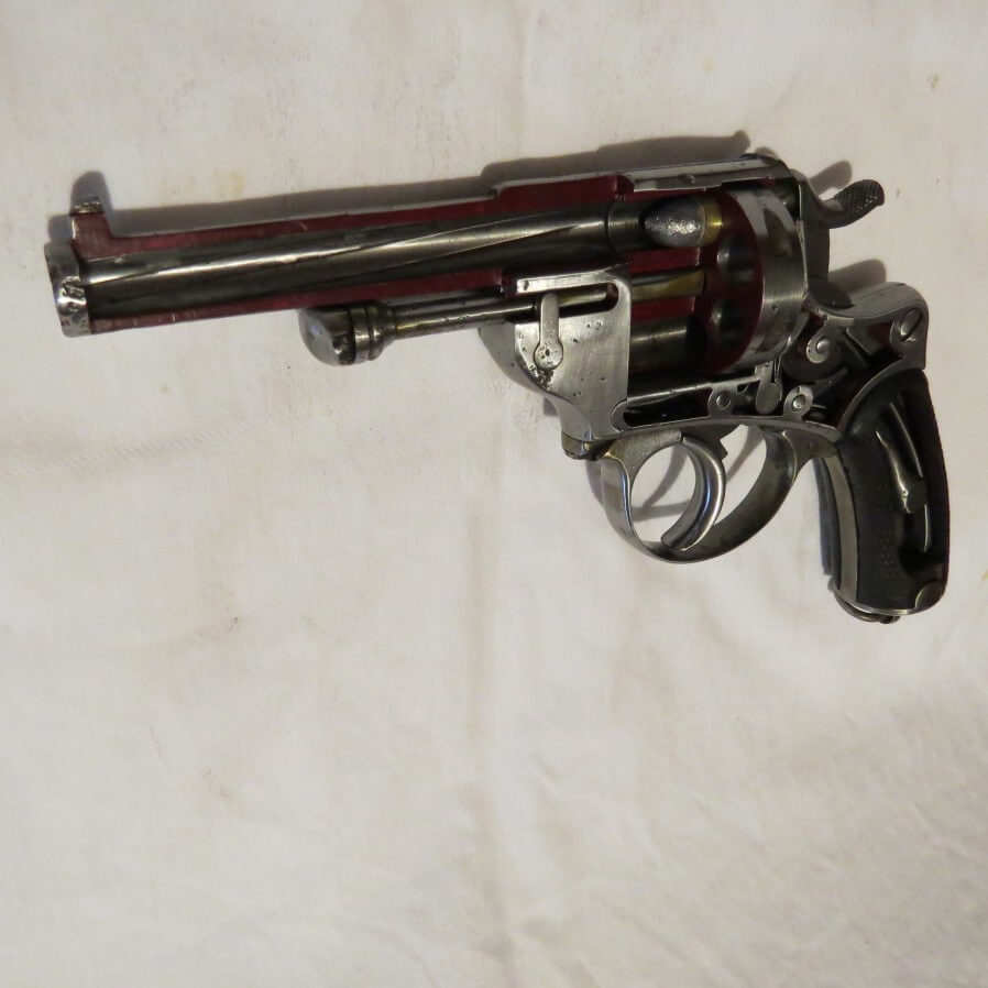 Revolver 1873 en coupe didactique