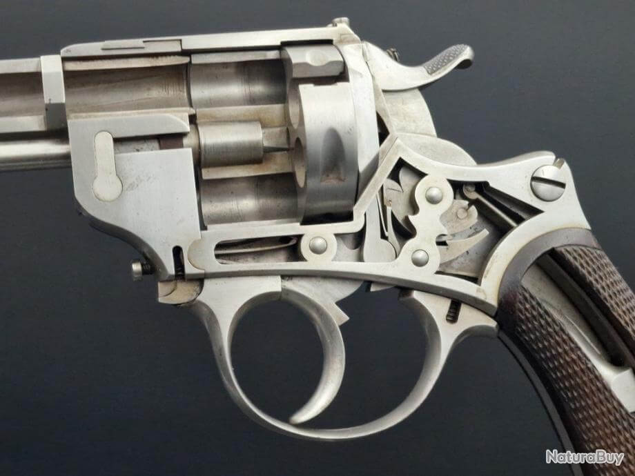 Revolver modèle 1873, en coupe didactique