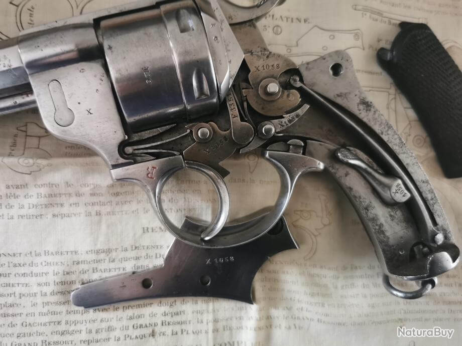 Revolver modèle 1873 d'instruction, modèle X