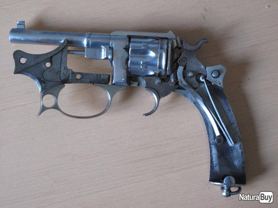 Revolver d'essai modèle 1887