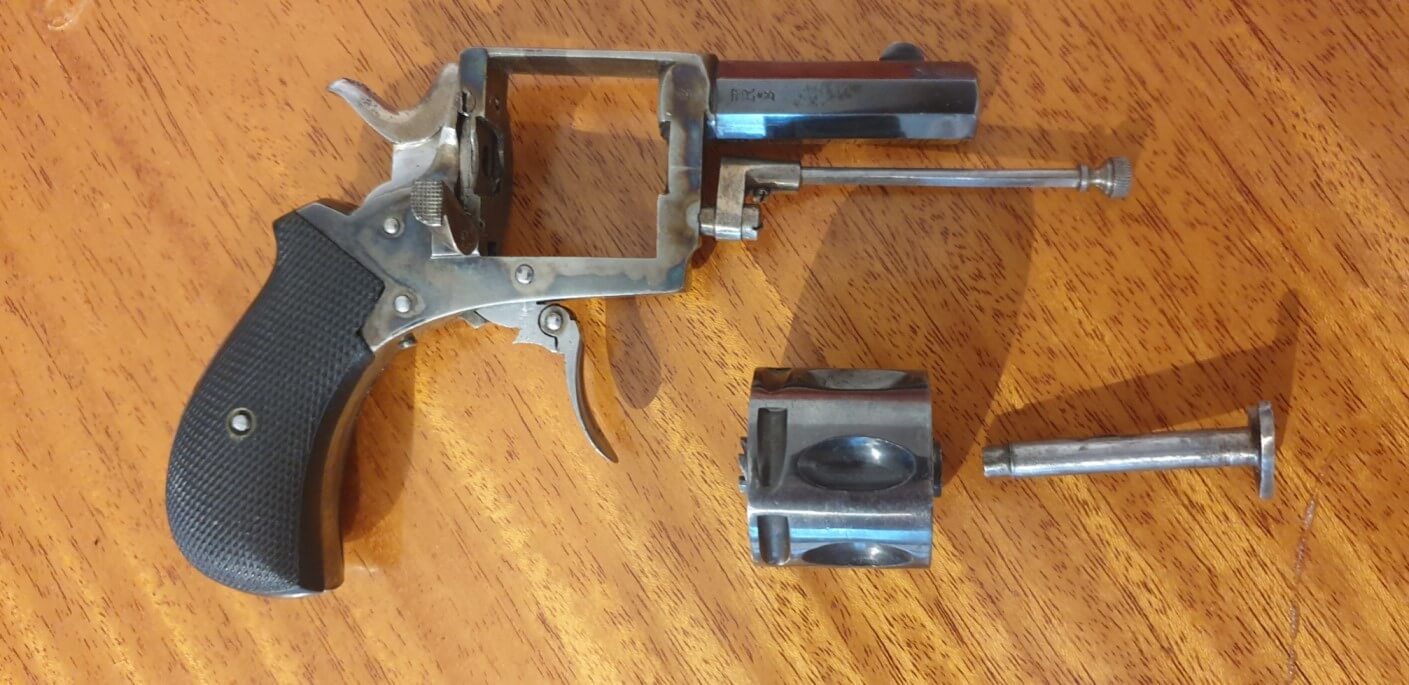 Revolver bulldog de la Manufacture Liégeoise d'Armes à feu, calibre 320