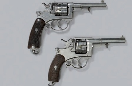 Les revolvers d'essai modèles 1885 et 1887