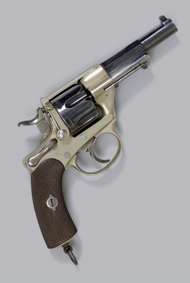 Revolver Chamelot Delvigne modèle 1871 en maillechort Revolver Chamelot Delvigne modèle 1871 en maillechort