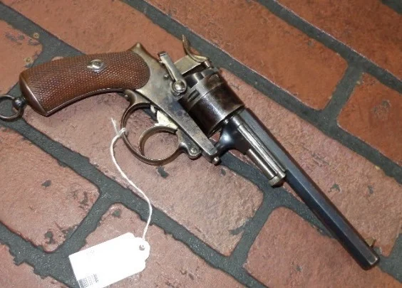 Revolver Chamelot et Delvigne prè 1871 Revolver Chamelot et Delvigne prè 1871