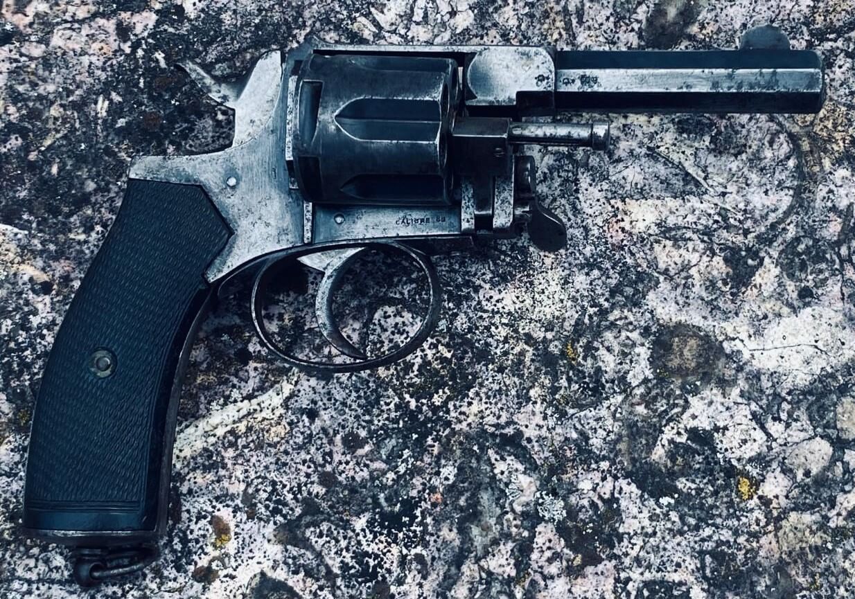 Revolver Le brigadier Municipal Revolver Le brigadier Municipal